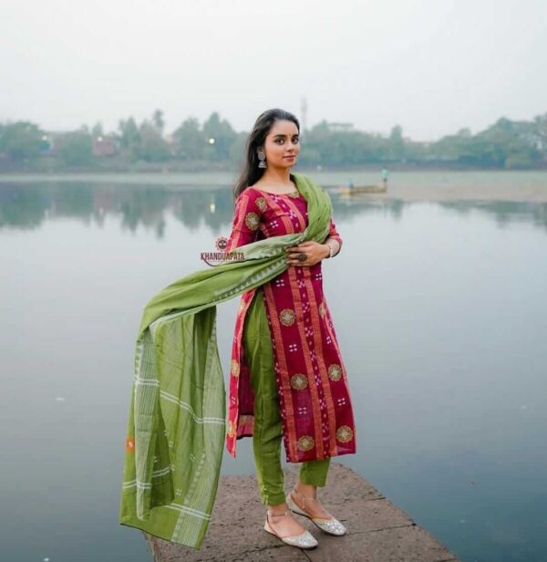 Red Coffee Sambalpuri Saree (Copy)