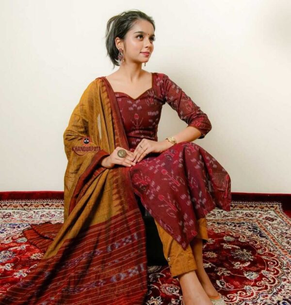 Red Coffee Sambalpuri Saree (Copy)